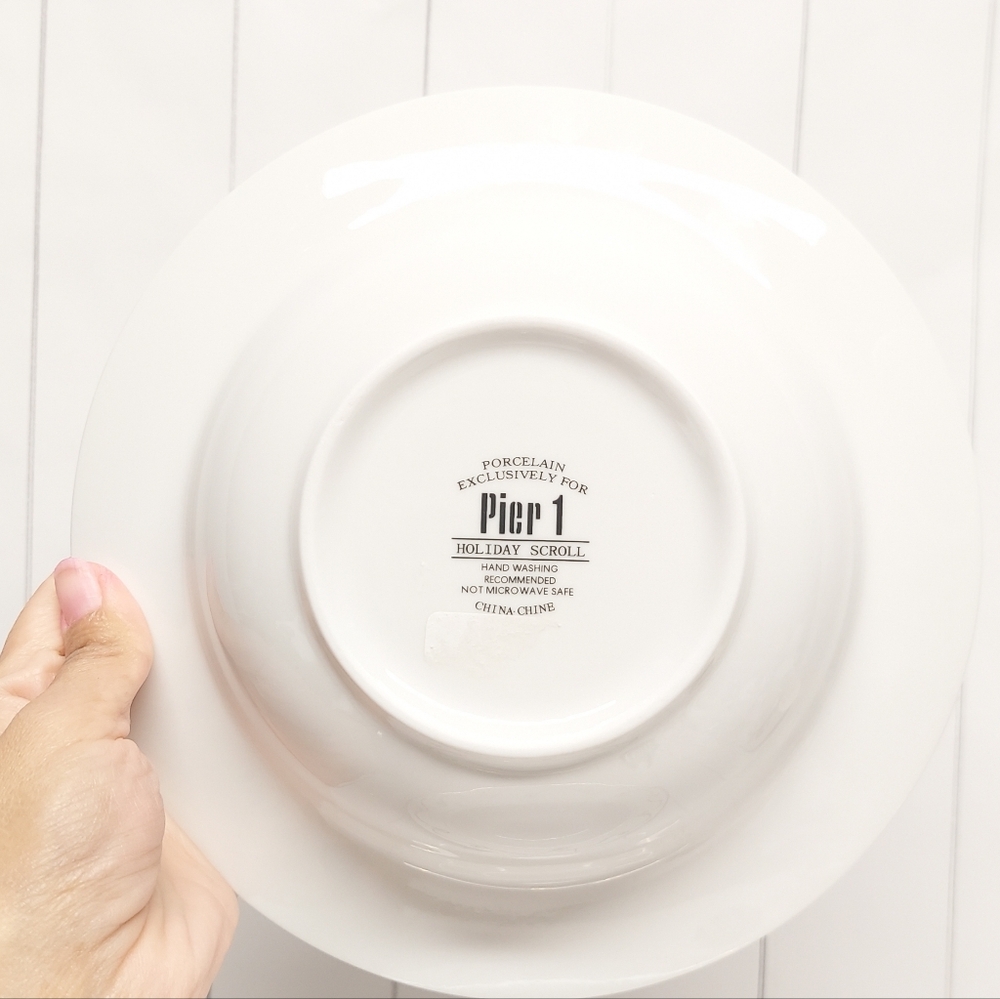 Pier 1 Holiday Scroll Gold Rimmed Porcelain Soup Plates Set of 2 - Picture 2 of 7
